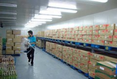 公司要建一個(gè)2500立方食品冷庫，預(yù)算在多少錢